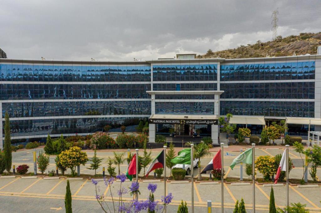 National Park Hotel Baljurashi Exterior photo